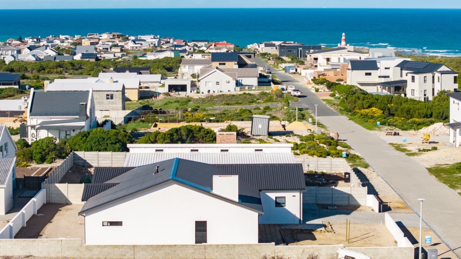 4 Bedroom Property for Sale in Agulhas Western Cape